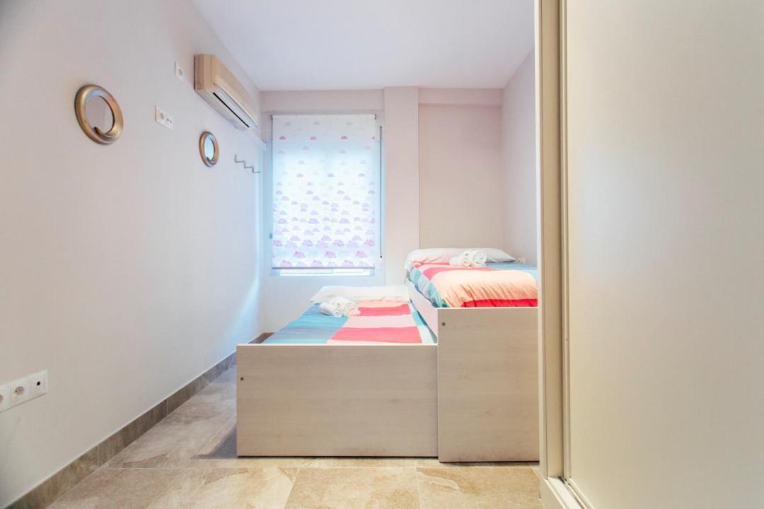 Wide And Diaphanous- 3bd 2bth- Alcazar Appartement *