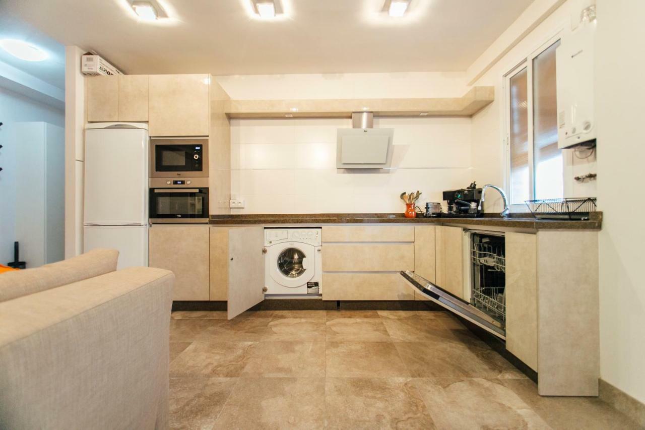 Appartement Wide And Diaphanous- 3bd 2bth- Alcazar *
