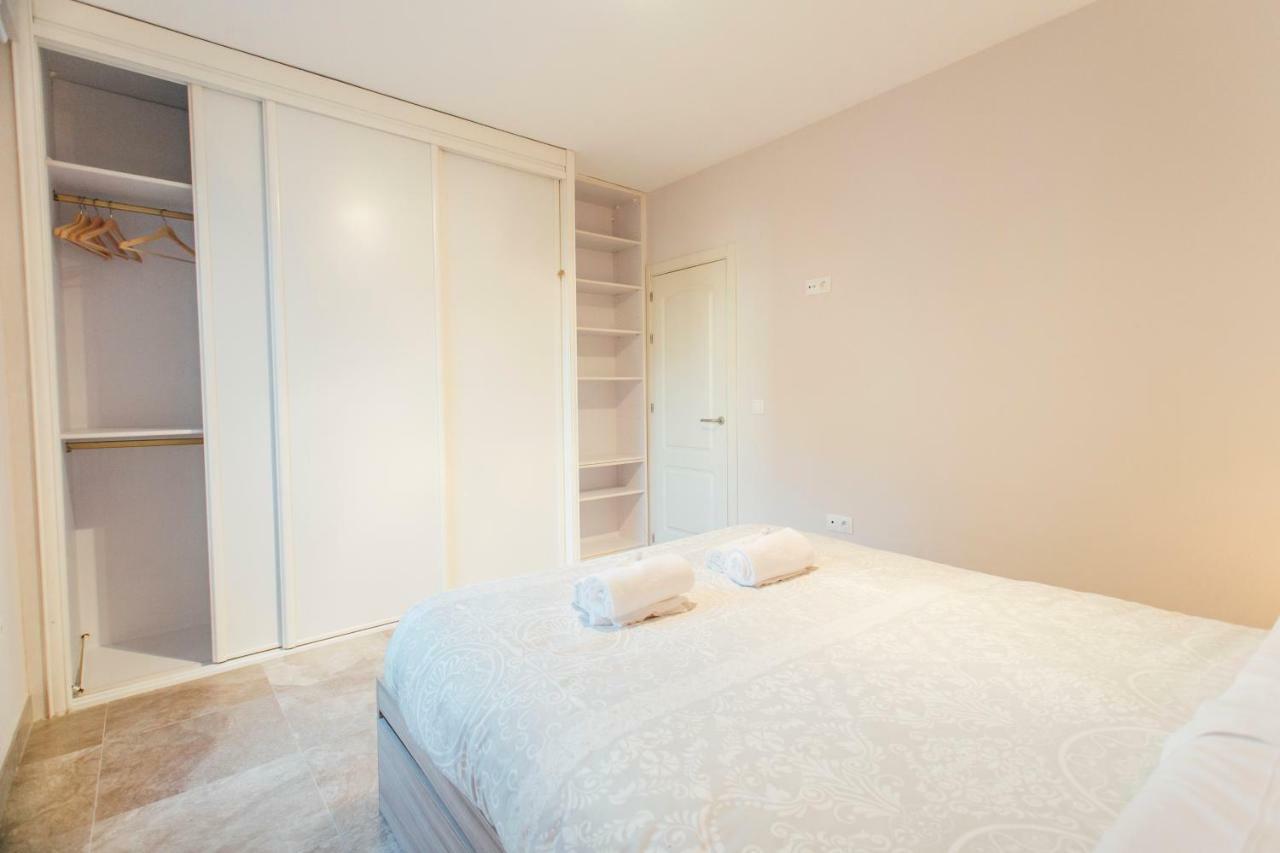 Wide And Diaphanous- 3bd 2bth- Alcazar Appartement Sevilla