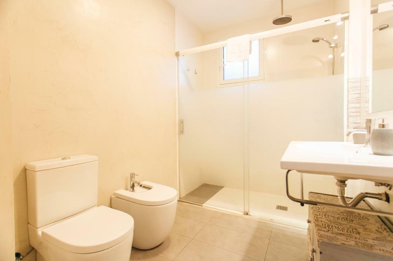 Wide And Diaphanous- 3bd 2bth- Alcazar Appartement